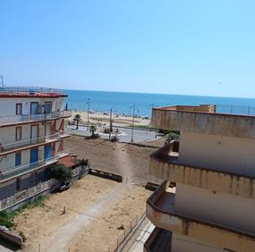 Zona mare in Vendita