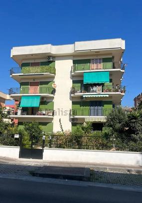 Zona mare in Vendita